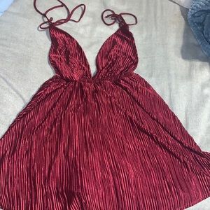 Very cute dress/romper!